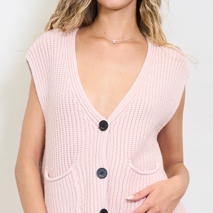 Ribbed button-down knitted vest with front pockets wholesale