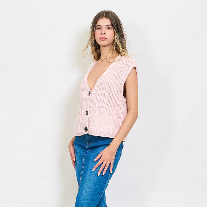Ribbed button-down knitted vest with front pockets wholesale