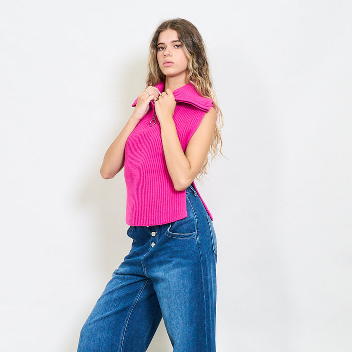 Ribbed sleeveless zip-collar knit top with side slits wholesale