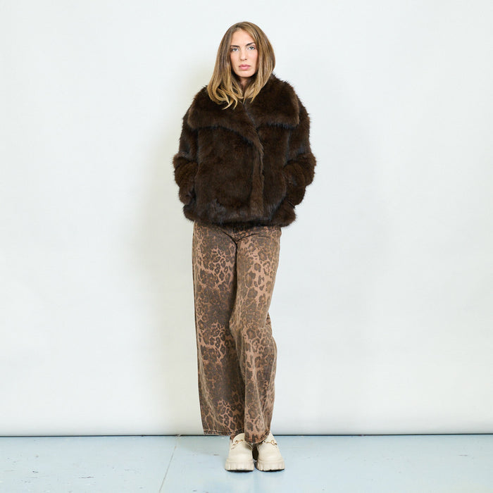 Short faux fur coat with oversized lapel collar wholesale