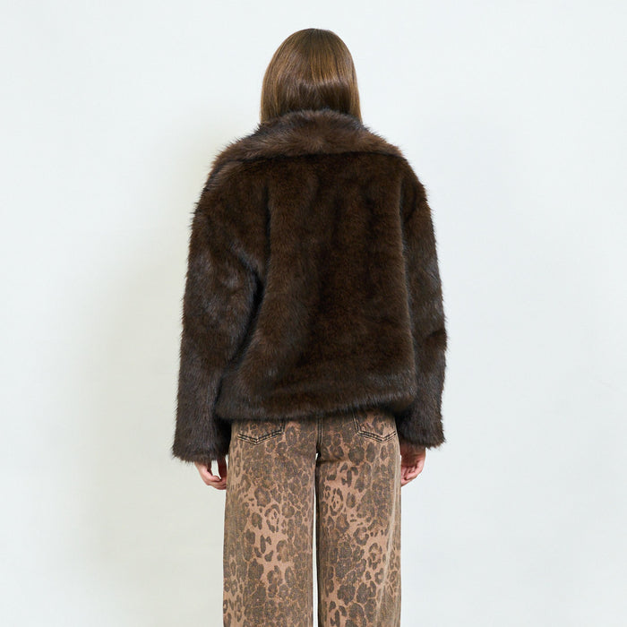 Short faux fur coat with oversized lapel collar wholesale