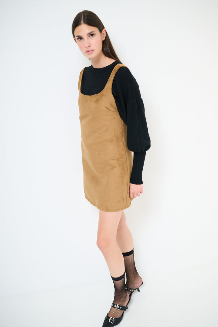 Sleeveless scoop neck shift mini dress wholesale