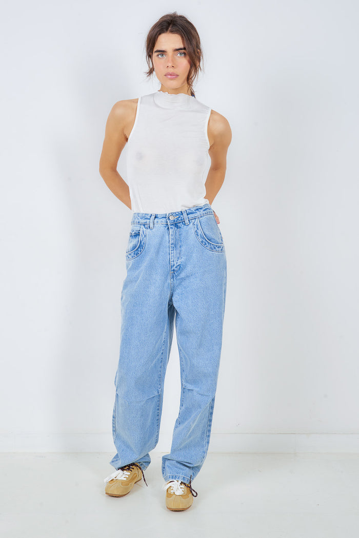 Straight leg classic five pocket denim jeans wholesale