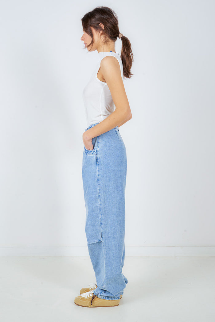 Straight leg classic five pocket denim jeans wholesale