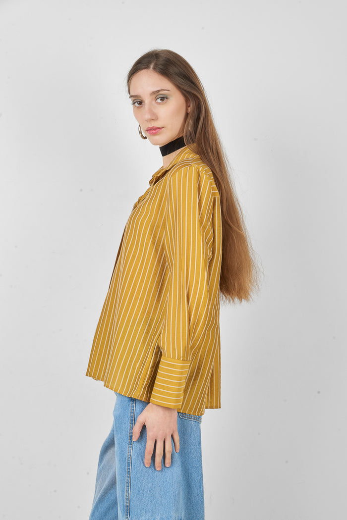 Striped button down shirt wholesale