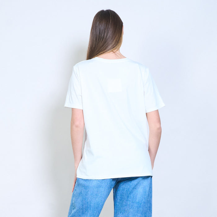 Stylized fashion girl character graphic printed short sleeve t-shirt wholesale