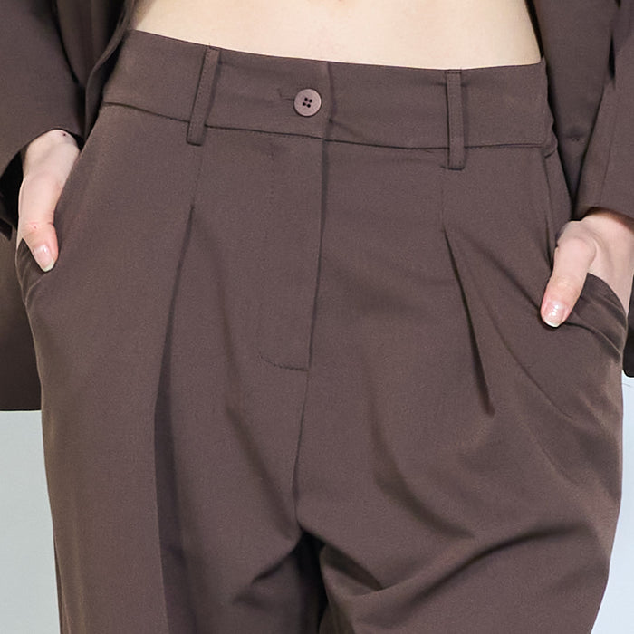 Tailored pleated straight leg trousers with clean waist design wholesale