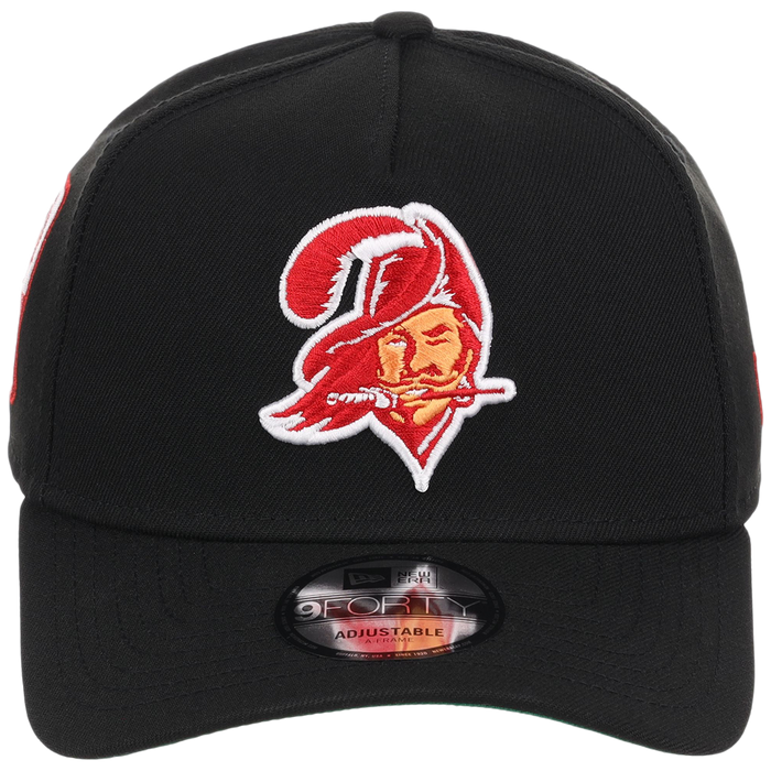 Tampa Bay Buccaneers NFL Black Dome New Era 9FORTY A-Frame