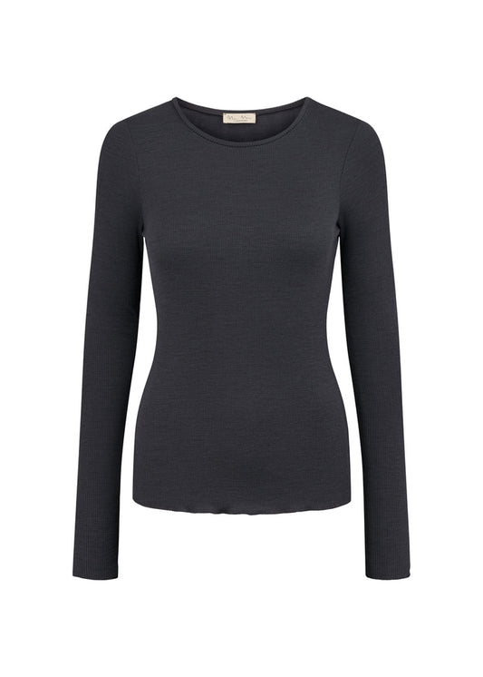 Black long-sleeved t-shirt for women in merino wool