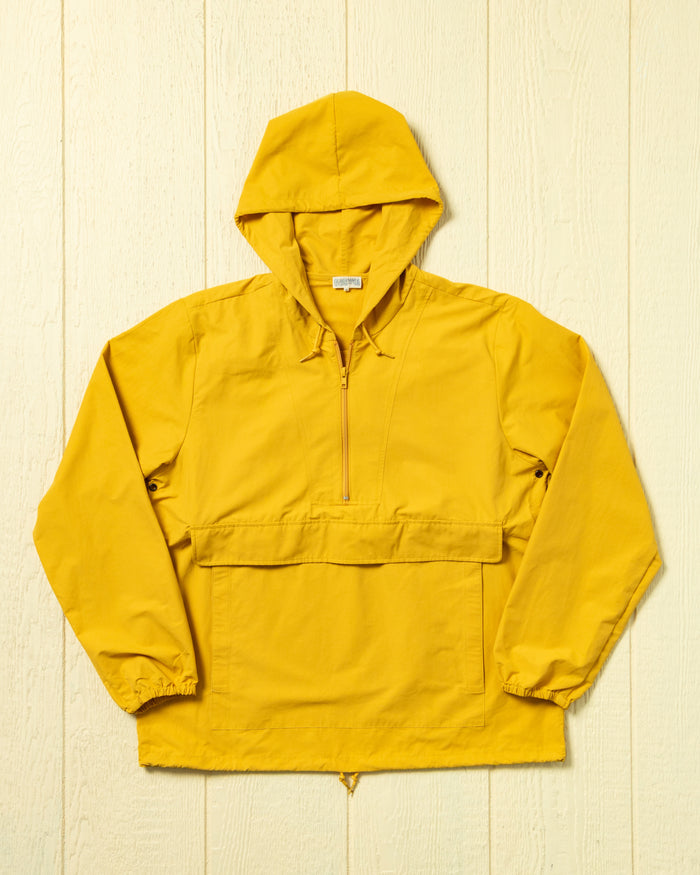 The Weekender Anorak in Ochre