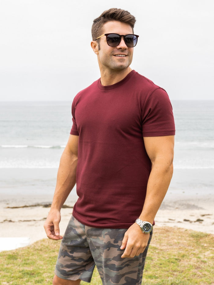 rob is 5'8, 160lbs and wears size m # Throwback 5-Pack Garnet Crew Tee Model | Fresh Clean Threads