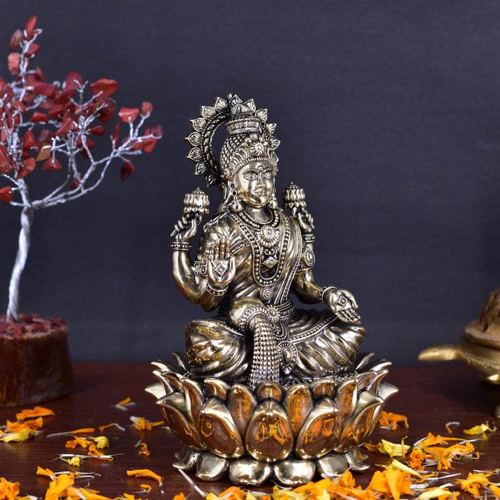 White Whale Superfine Brass Lakshmi Idol Hindu Laxmi Goddess Statue Home Office Showpiece Decor